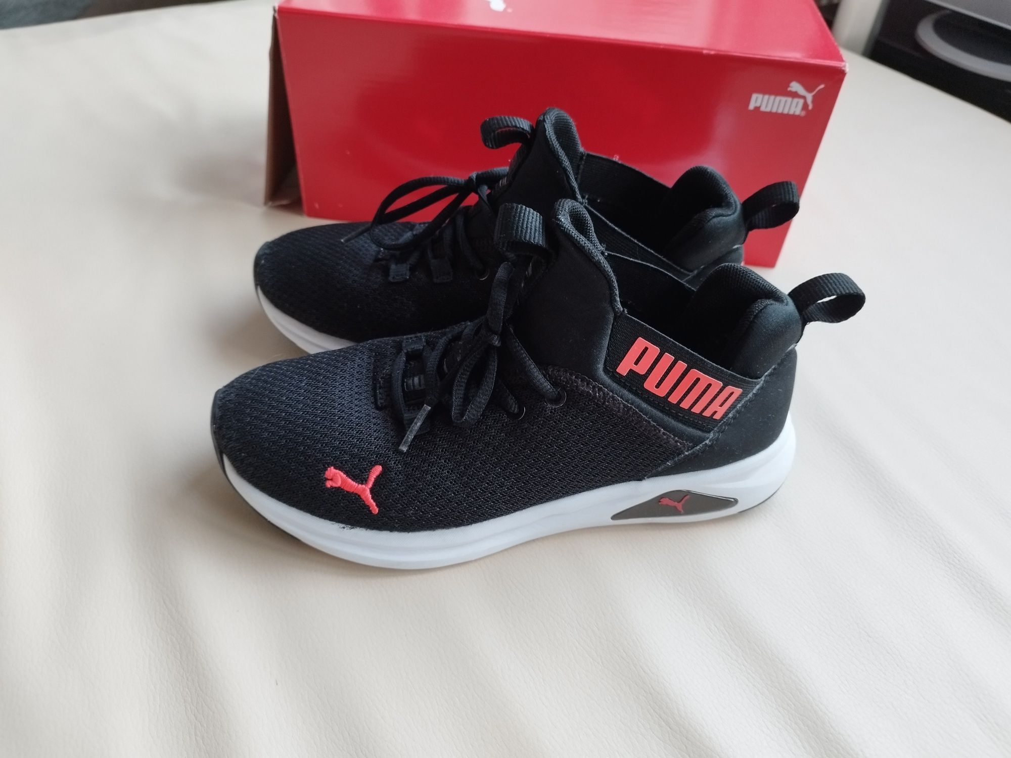 Puma  36 и 37 номер , Ipanema 34/35 , стелка 22 см ; C