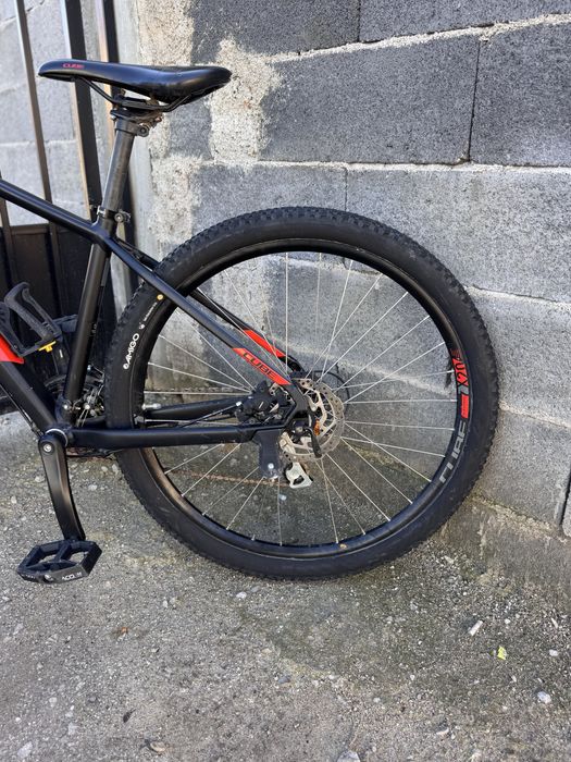 Алуминиев велосипед CUBE AIM 27.5