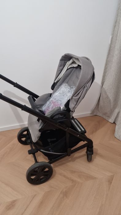 Cărucior Joie Chrome Pebble – ca nou, folosit foarte puțin