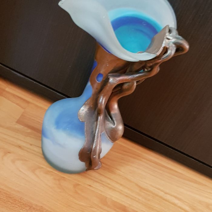 sticlaria de arta.vaza.arama.