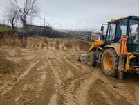 Execut lucrări cu buldoexcavator