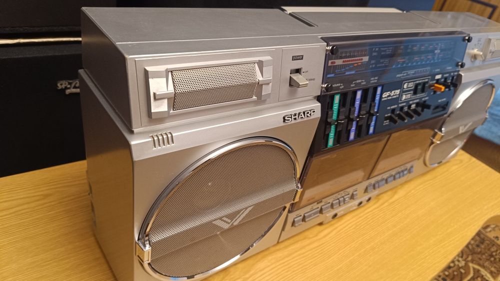 Магнитола Шарп GF-575 ZB