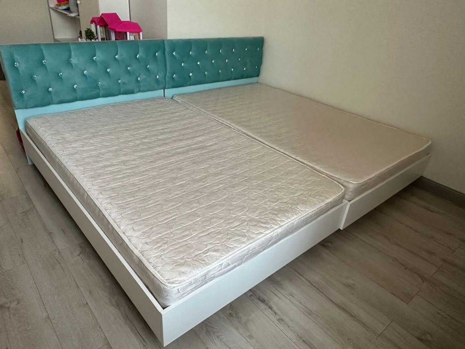 ПРОДАМ две кровати
