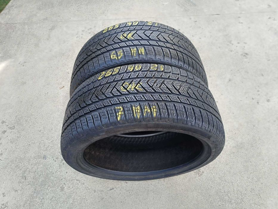 Doua anvelope iarna 265 40 21 pirelli scorpion winter profil de 7 mm