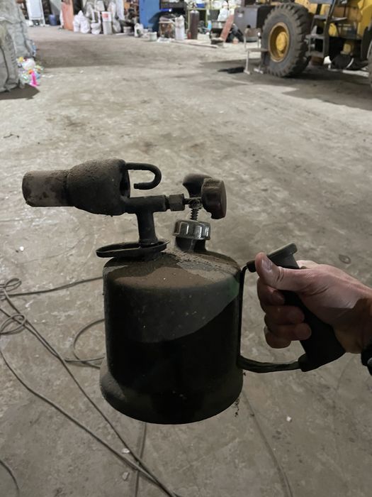 Лампа, горелка бензиновая