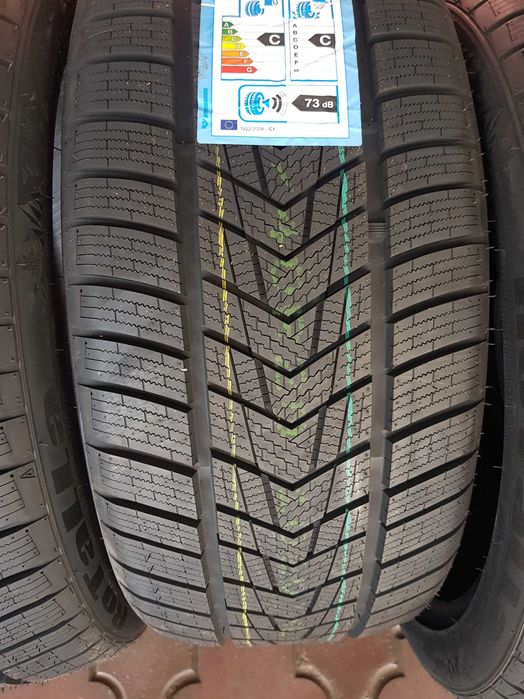 anvelope Rotalla 255/40/20 m&s iarna