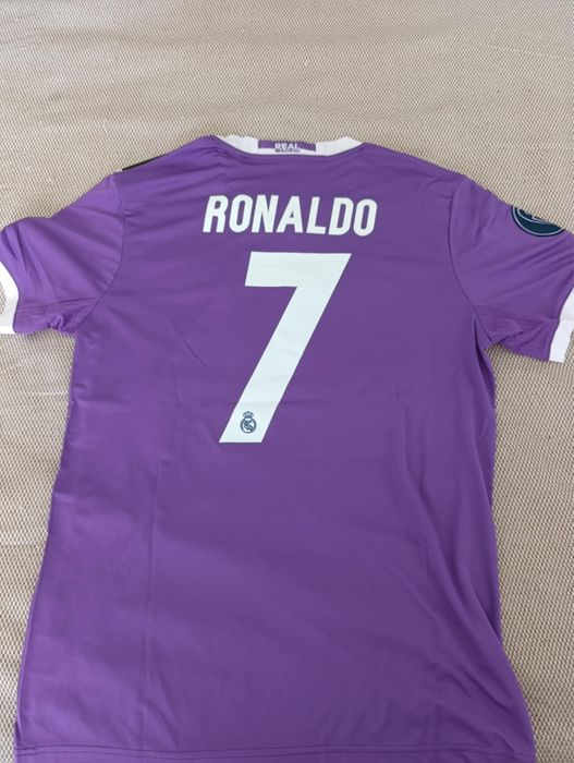 Ретро футболни тениски