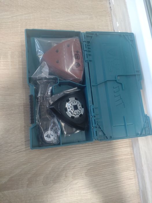 Mașina multifuncțională Makita Nou