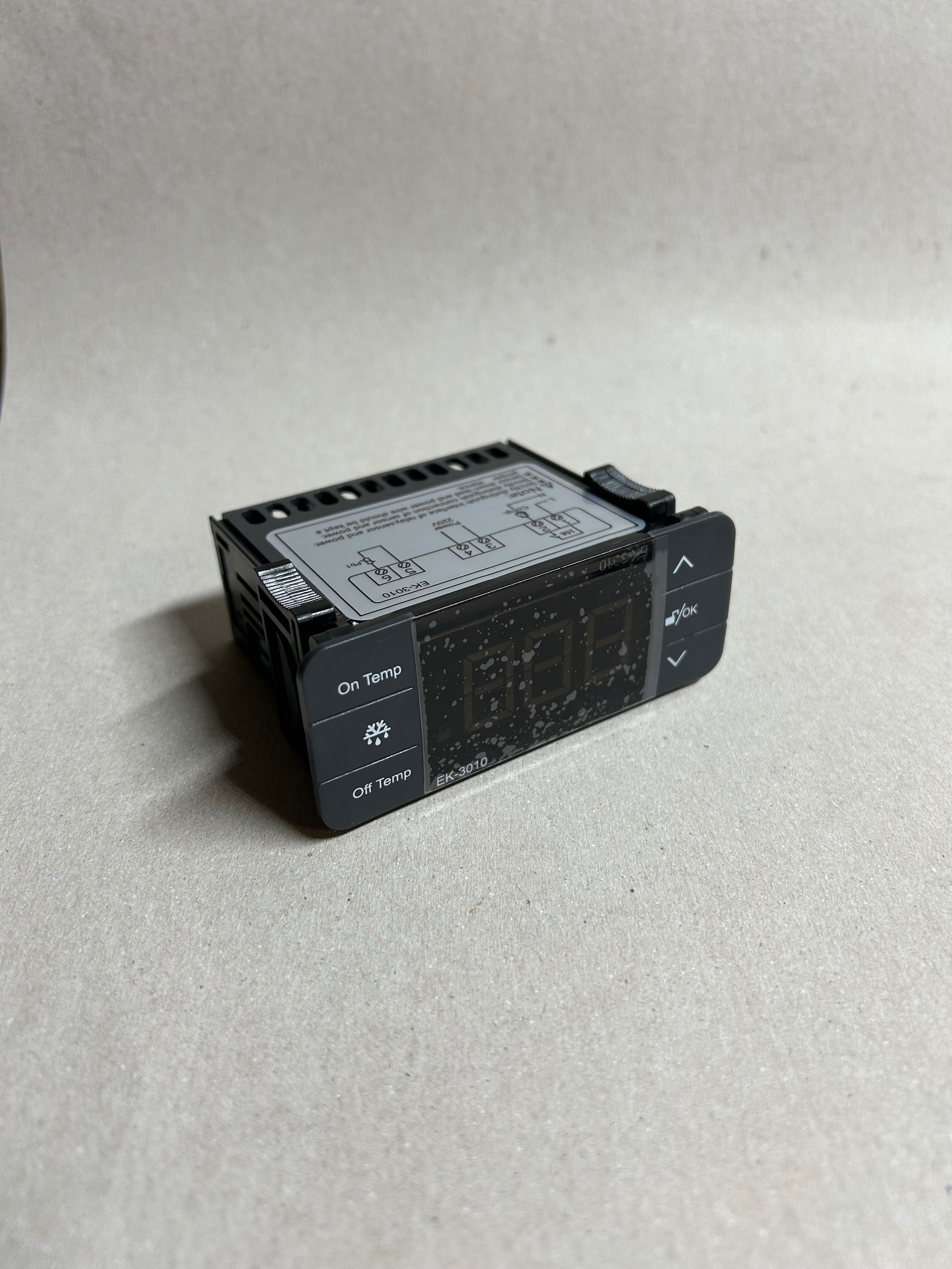 Termostat digital, senzor de temperatura.