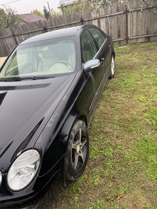 Mercedes e class
