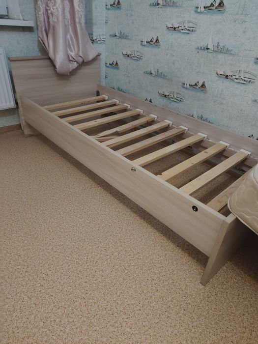 Продам кровать 1 сп с Калинки