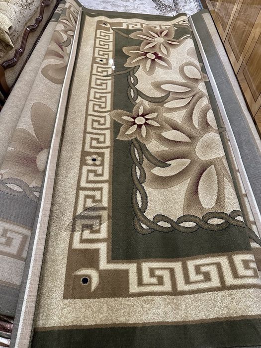 Гилам сотилади холати зўр