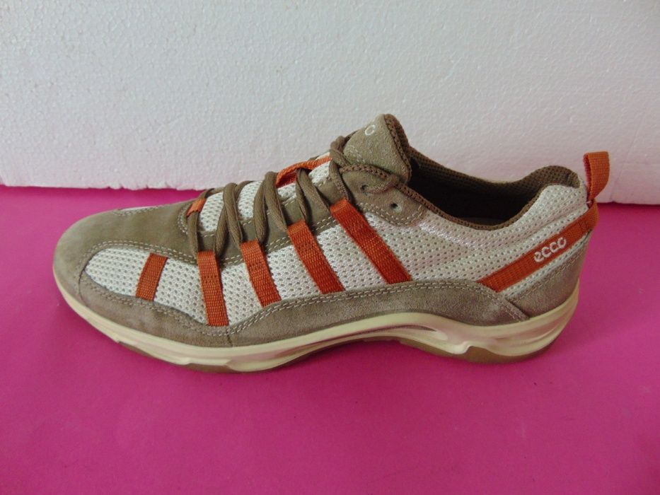 НОВИ Еcco номер 43 Оригинални мъжки спортни обувки