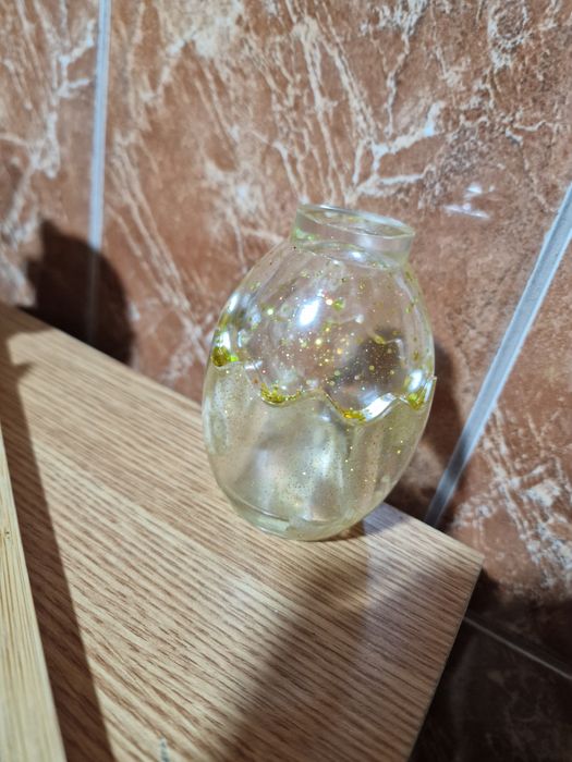 Oua cutie pentru bijuteri