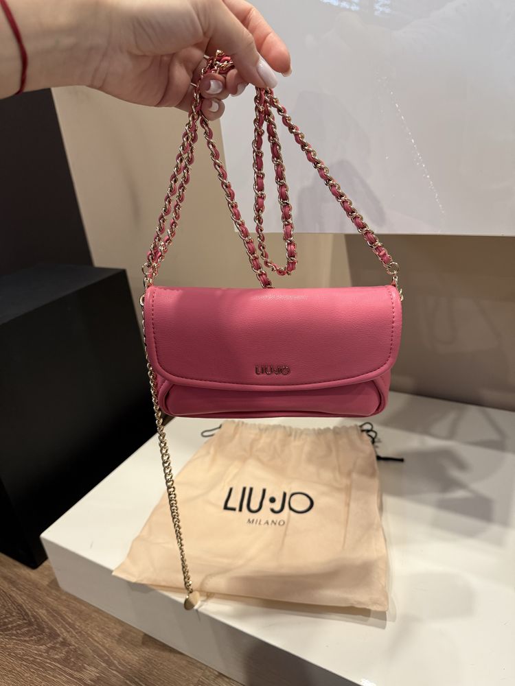 Чанта Liu Jo.