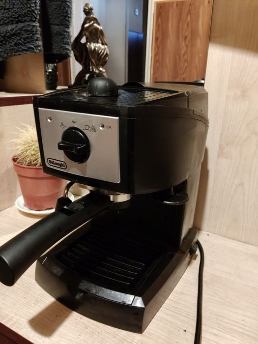 Кафе машина DeLonghi