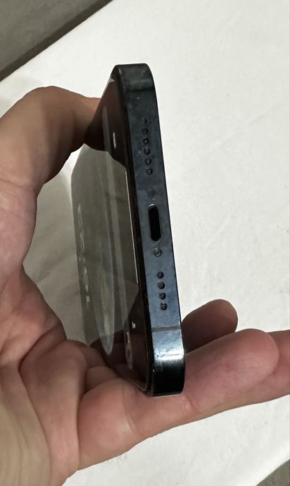 iPhone 12 Pro Max 256 Gb Blue sotiladi