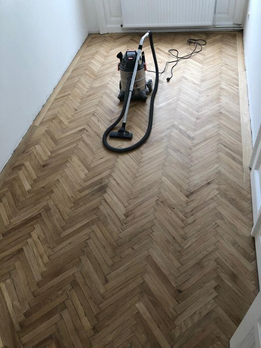 Recondiționare parchet masiv / lemn stratificat.