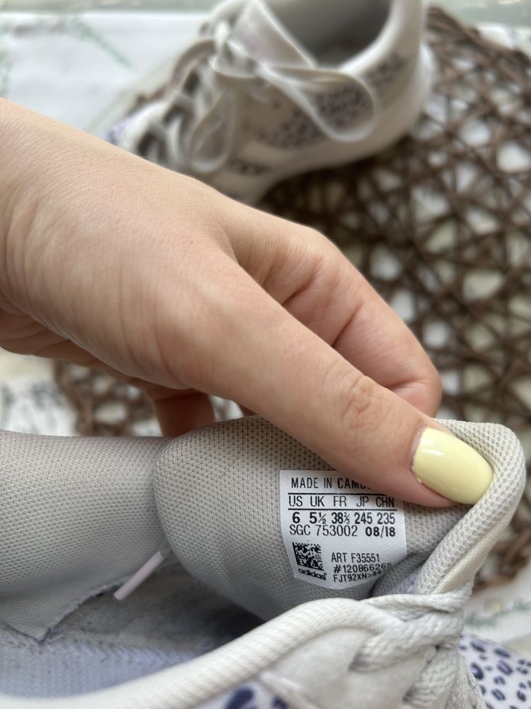 Adidas дамски маратонки без забележки