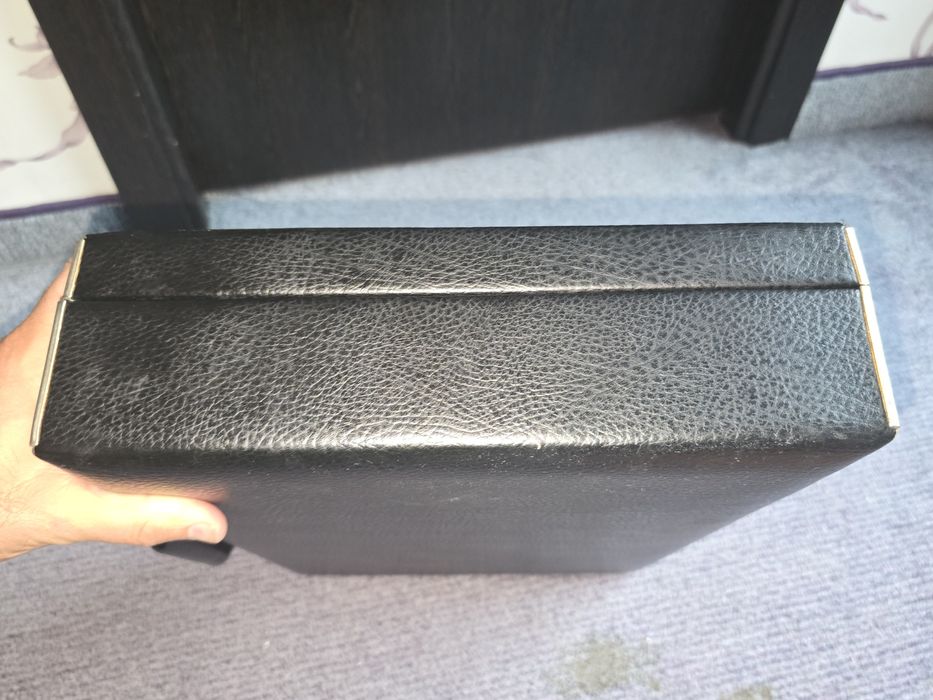 Geanta Servieta Diplomat neagra, folosita dar bună, fara defecte, ca i