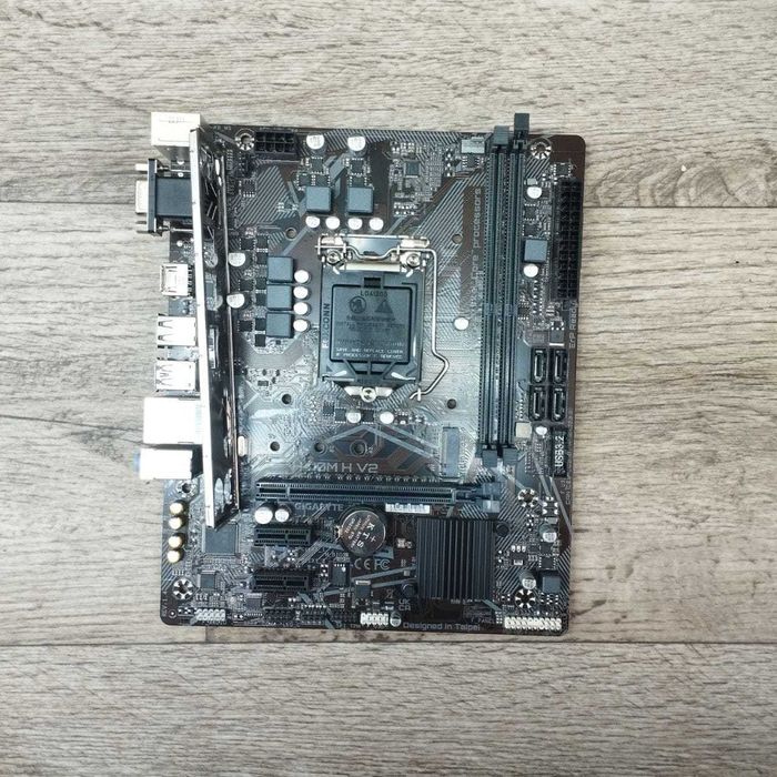 Мат плата Gigabyte H410M-H Уценка