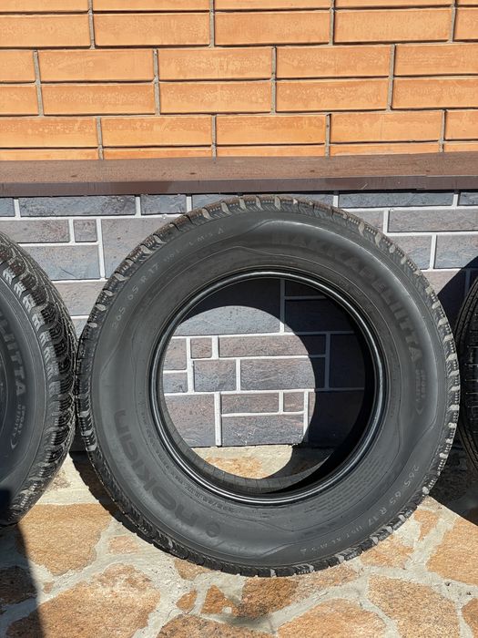 Комплект зимних шин Nokian Hakkapeliita 265/65 17R