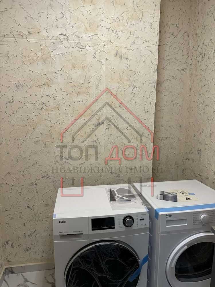 Нов! Луксозен! Четиристаен! кв.Бриз! Трети етаж! Асансьор! Код 6990