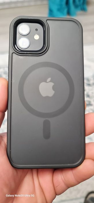 Iphone 12 64 GB neverloked