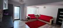 Închiriez apartament 3 camere