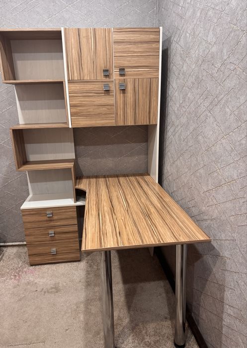 Комьютерный стол