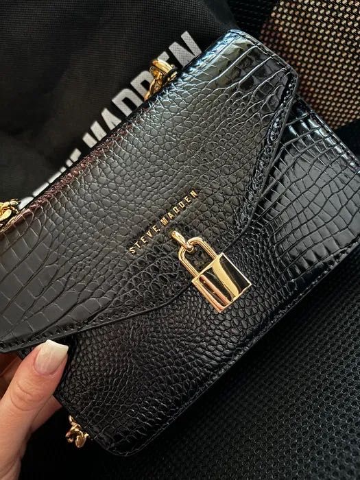 Дамска черна чанта Steve Madden