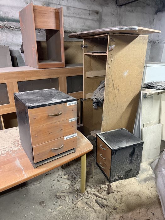 Продам офисную мебель