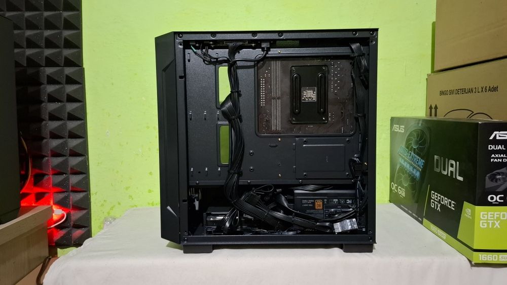 PC Gaming - Ryzen 5 3600 + 16GB + GTX 1660Ti