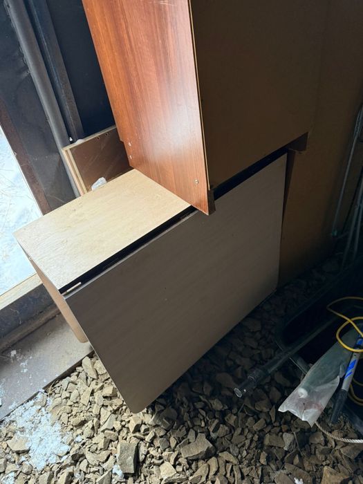 Продам стол тумба