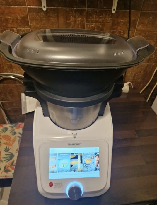 Robot de gătit Monsieur Cousin NOU