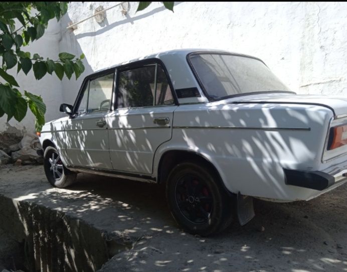 Vaz2103 sotiladi