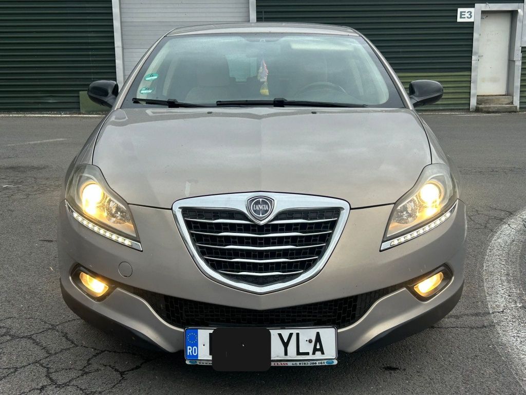 Lancia Delta 1.6 diesel Automat 2013