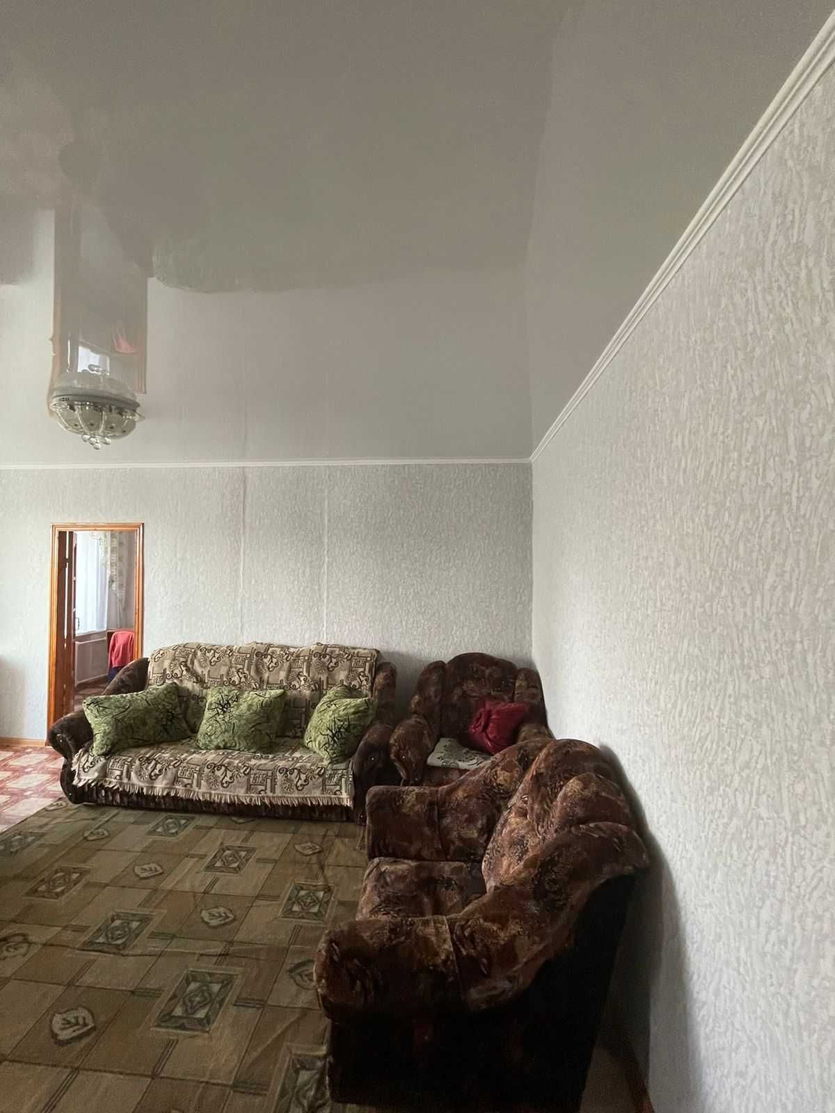 Продам 2х комнатную квартиру в кирпичном доме