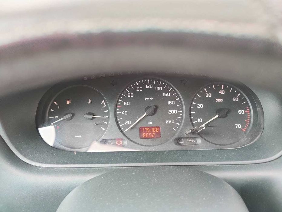 Renault Megane Scenic 1.6 с Газ