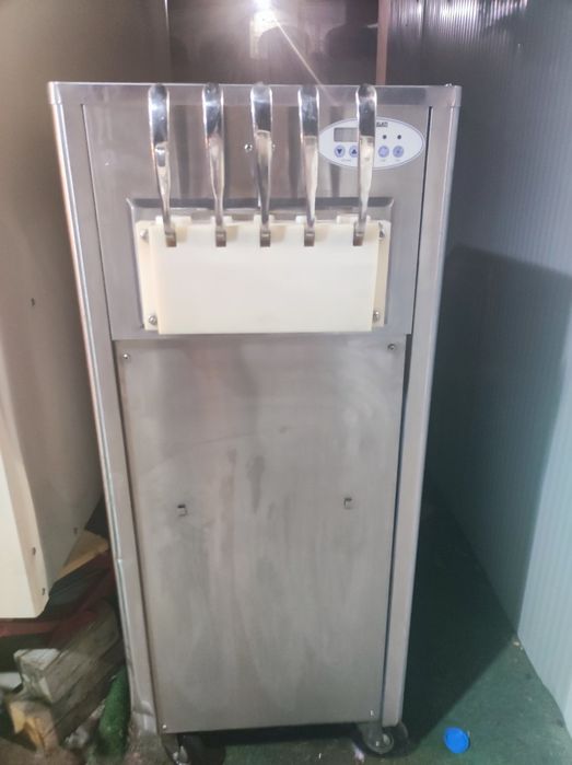 Професионална Италиянска машина за крем сладолед