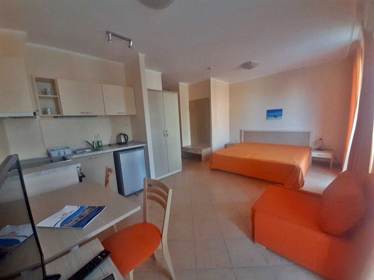 Продава се Едностаен апартамент в к.к. Слънчев бряг - 43 кв.м за 1070 €/кв.м - Снимка #3