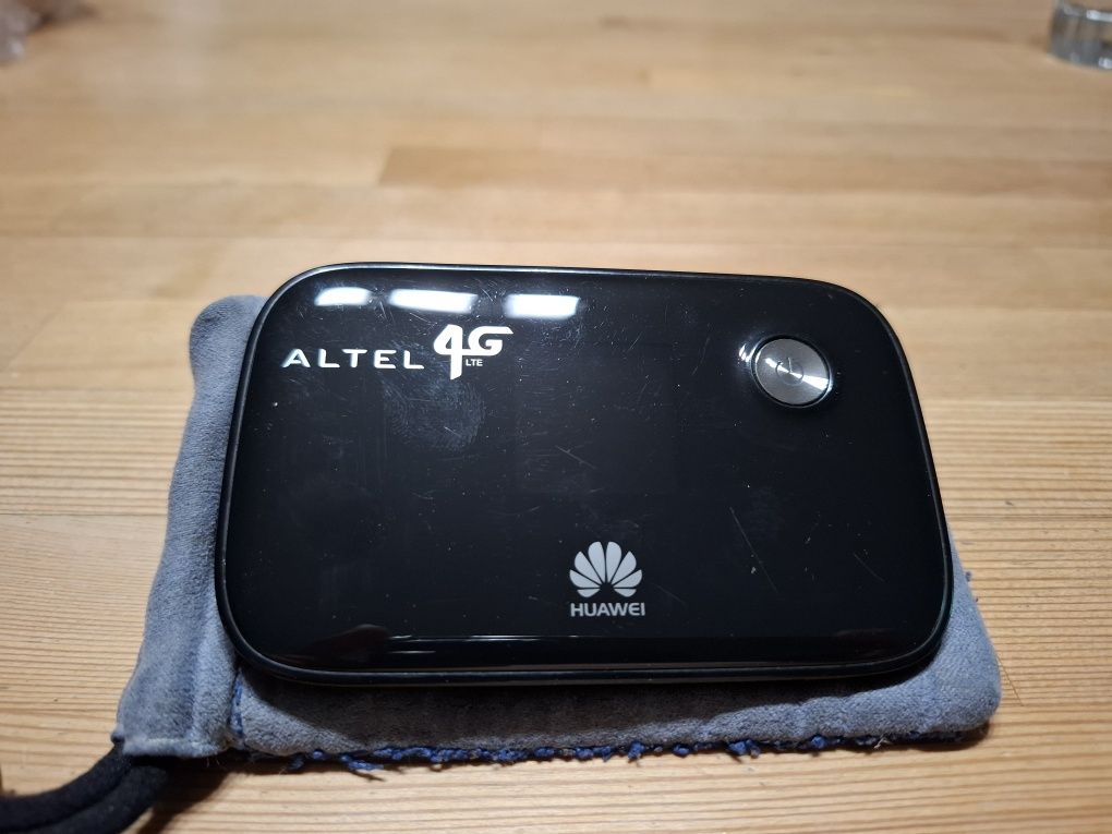 Wi-Fi роутер Huawei