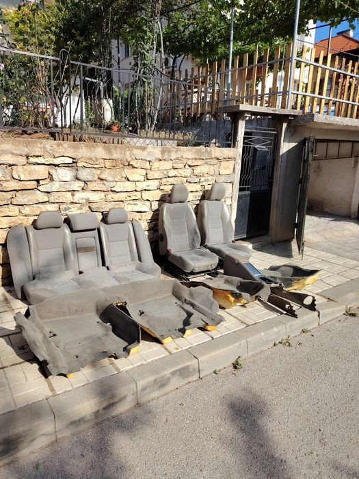 Салон за Волво S60