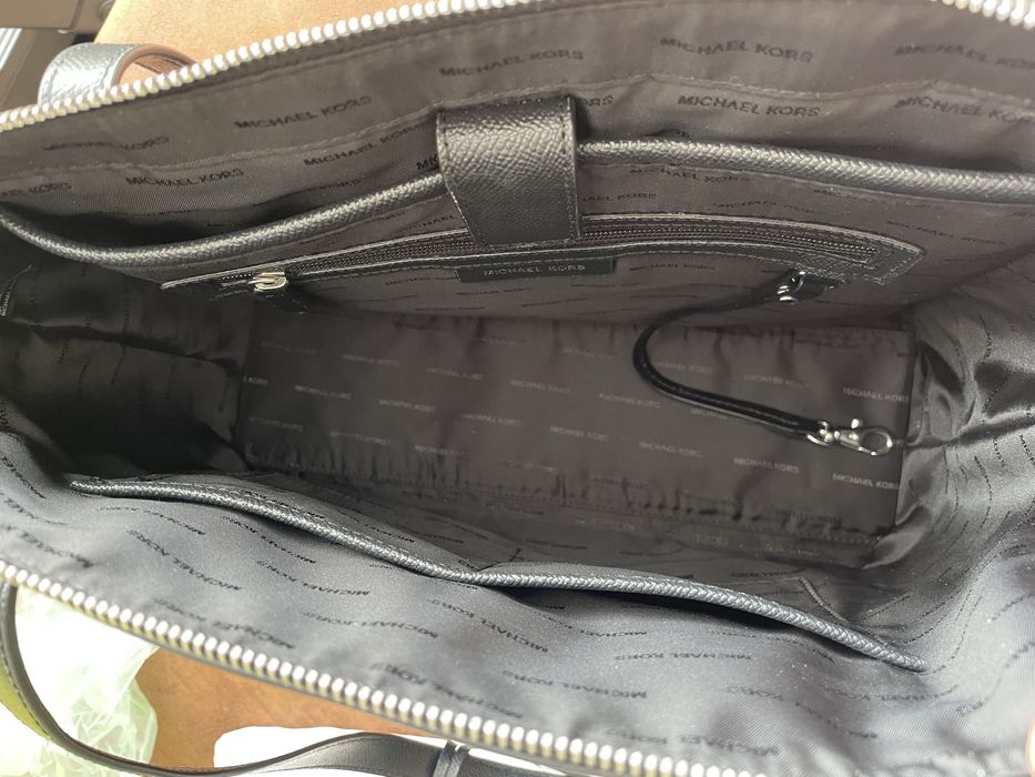 Дамска чанта естествена кожа