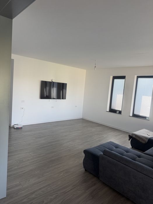 Casa de vanzare la cheie