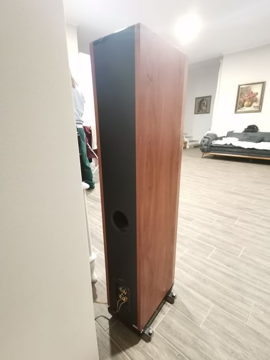 Тонколони Jamo S606