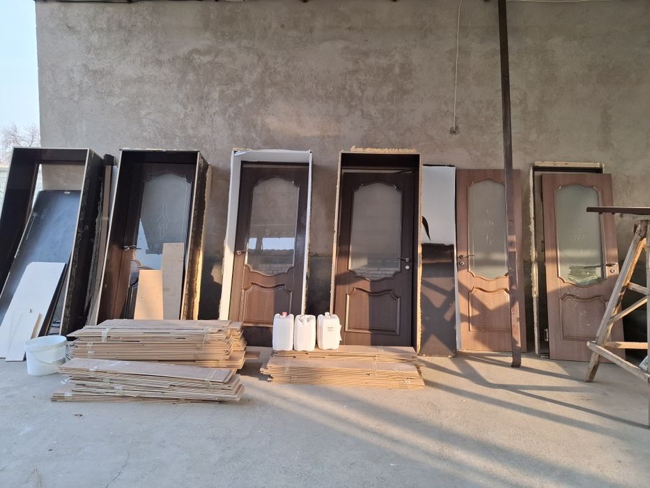 Б/у есіктер сатылады