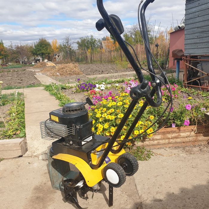 Срочно продам культиватор Техас