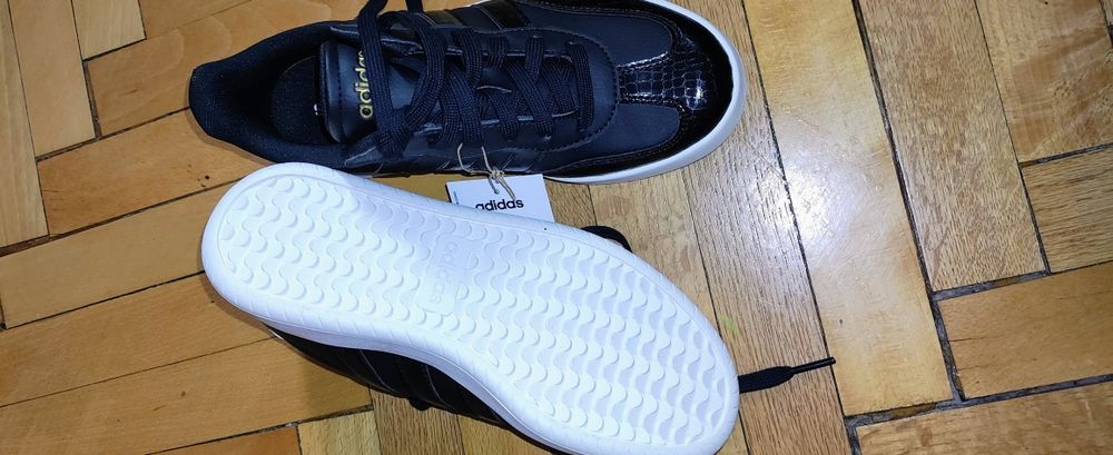 Дамски маратонки Puma, Adidas нови