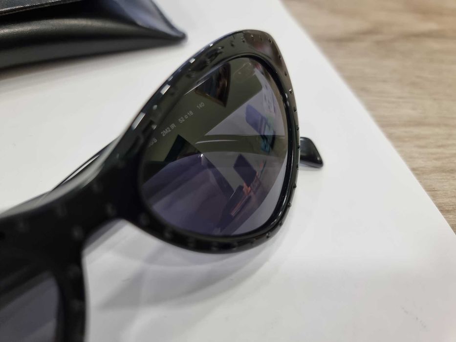 Дамски слънчеви очила Moschino MOS006/S